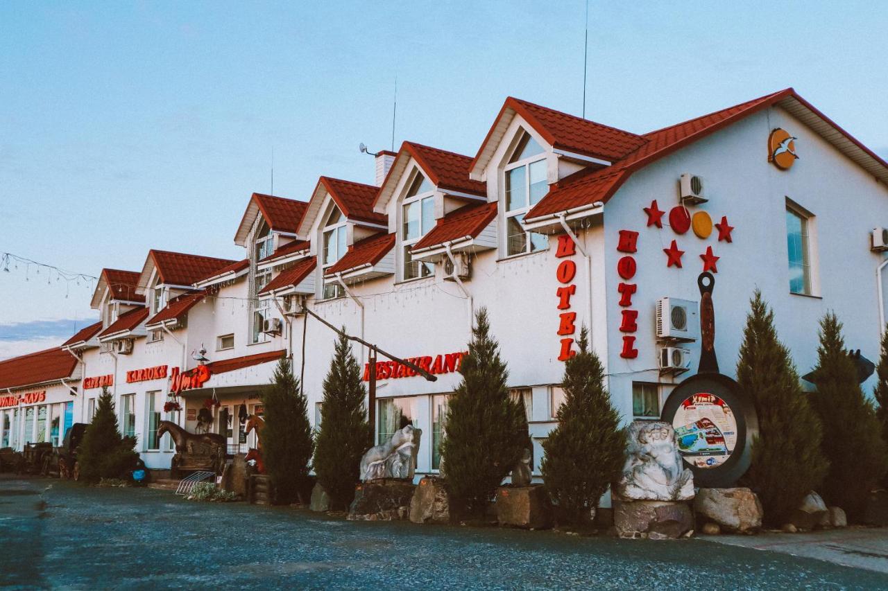 Complex Khutor Hotel Velyka Omelyana ภายนอก รูปภาพ