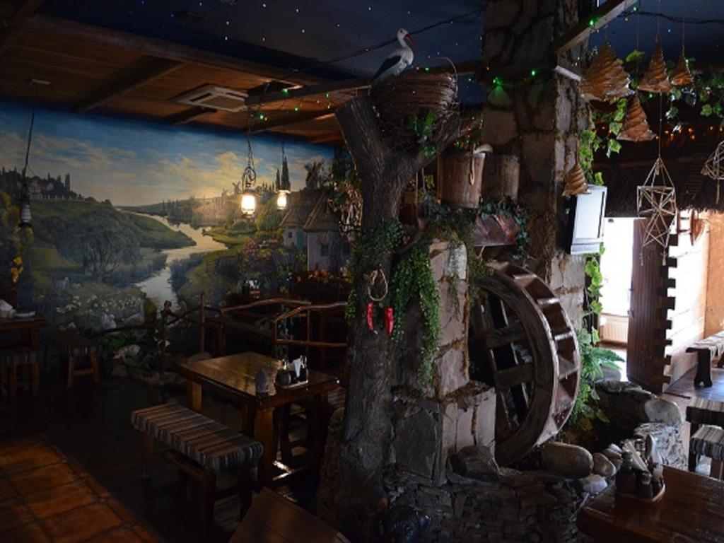 Complex Khutor Hotel Velyka Omelyana ภายนอก รูปภาพ